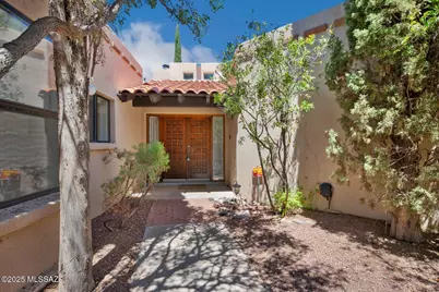 3668 N River Canyon Road, Tucson, AZ 85750 - Photo 2