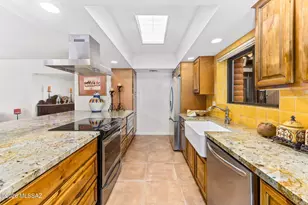 4671 N Camino Campero, Tucson, AZ 85750 - Photo 18