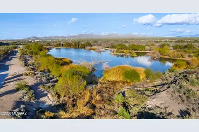 10202 N Turquoise Moon Way, Tucson, AZ 85743 - Photo 2
