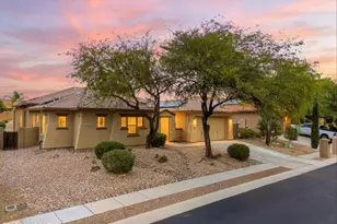 1220 W Calabria Ct, Oro Valley, AZ 85755 - Photo 4