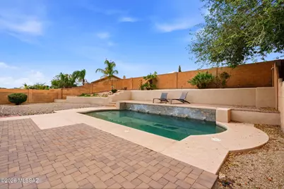 1220 W Calabria Court, Oro Valley, AZ 85755 - Photo 6