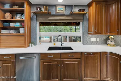 7000 N Paloma Drive, Tucson, AZ 85704 - Photo 6