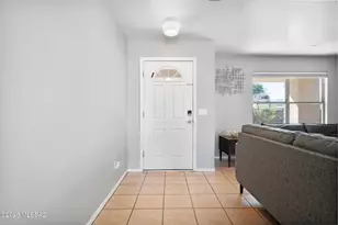 3576 N Boyce Spring Ln, Tucson, AZ 85745 - Photo 2