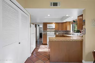 7552 N Palm Cir, Tucson, AZ 85704 - Photo 30