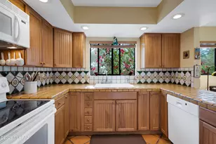 7552 N Palm Cir, Tucson, AZ 85704 - Photo 26