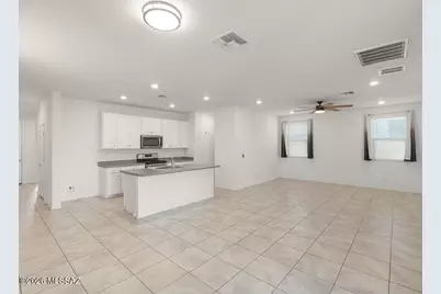 7996 S Golden Bell Drive, Tucson, AZ 85747 - Photo 12