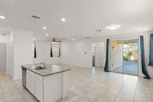 7996 S Golden Bell Dr, Tucson, AZ 85747 - Photo 8