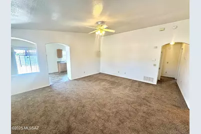 9011 E Weyburn Drive, Tucson, AZ 85730 - Photo 6
