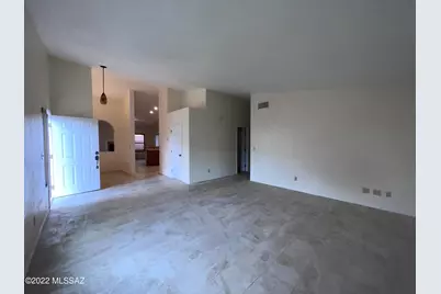 983 W Eagle Look Lane, Oro Valley, AZ 85737 - Photo 2