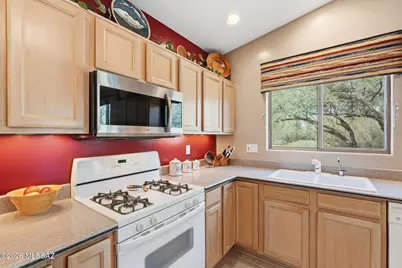 2664 S Fade Drive, Green Valley, AZ 85614 - Photo 16