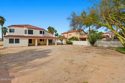 9840 N High Meadow Trail, Tucson, AZ 85742 - Photo 2