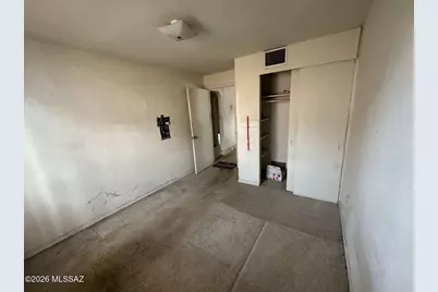 814 W Budmoore Terrace, Tucson, AZ 85705 - Photo 12