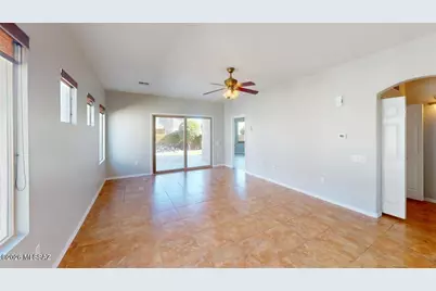 158 W Calle Del Estribo, Sahuarita, AZ 85629 - Photo 6