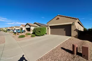 158 W Calle Del Estribo, Sahuarita, AZ 85629 - Photo 2