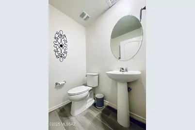 1047 E Descent Street, Tucson, AZ 85719 - Photo 14