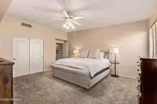 11962 N Crescendo Dr, Tucson, AZ 85737 - Photo 16