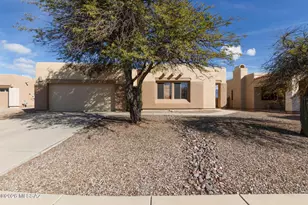 11962 N Crescendo Dr, Tucson, AZ 85737 - Photo 1