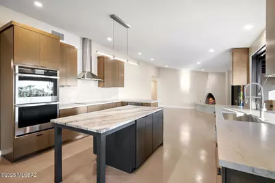 1502 E Indian Wells Road, Tucson, AZ 85718 - Photo 6