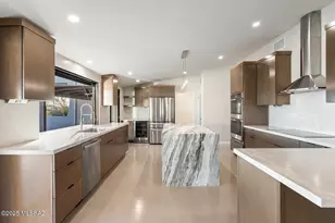 1502 E Indian Wells Rd, Tucson, AZ 85718 - Photo 1