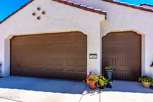 2460 E Copper Vly Wy, Green Valley, AZ 85614 - Photo 2