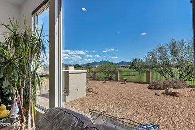 2460 E Copper Vly Way, Green Valley, AZ 85614 - Photo 10