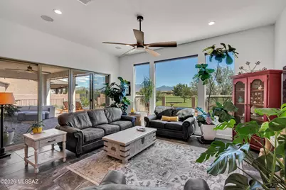 2460 E Copper Vly Way, Green Valley, AZ 85614 - Photo 8