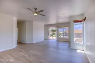 2312 E Coreopsis Way, Oro Valley, AZ 85755 - Photo 4