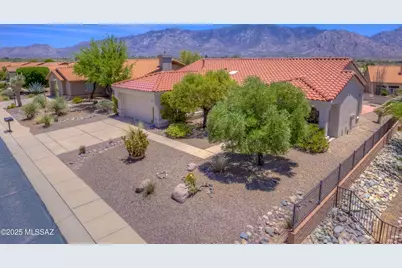 2312 E Coreopsis Way, Oro Valley, AZ 85755 - Photo 1