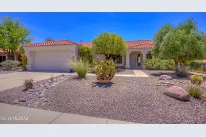 2312 E Coreopsis Way, Oro Valley, AZ 85755 - Photo 2