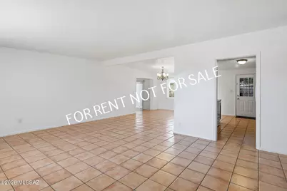 2402 S Calle Yucatan, Tucson, AZ 85710 - Photo 6
