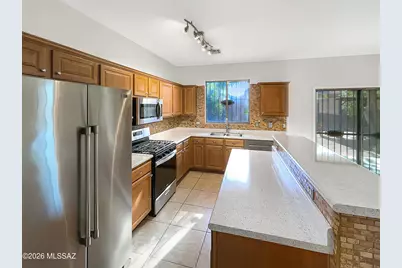 6643 W Capetown Way, Tucson, AZ 85757 - Photo 2