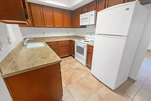 2016 S San Vincent Dr, Green Valley, AZ 85614 - Photo 2