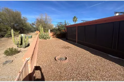 2016 S San Vincent Drive, Green Valley, AZ 85614 - Photo 18