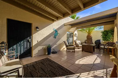 841 W La Calandria, Green Valley, AZ 85622 - Photo 4