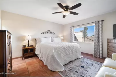 841 W La Calandria, Green Valley, AZ 85622 - Photo 12