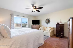 841 W la Calandria, Green Valley, AZ 85622 - Photo 14