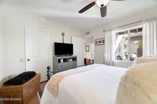 841 W la Calandria, Green Valley, AZ 85622 - Photo 18