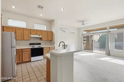 908 E Sedona Place, Oro Valley, AZ 85755 - Photo 12
