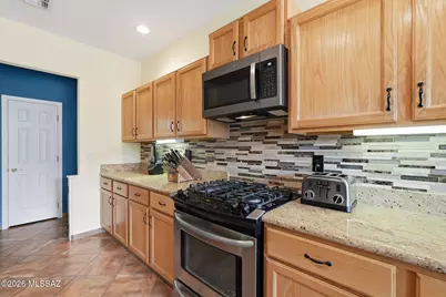 602 E Bridal Veil Falls Road, Oro Valley, AZ 85755 - Photo 6