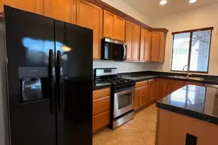 1254 W Keuhne Ct, Oro Valley, AZ 85755 - Photo 2