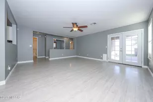 10449 E Bridgeport St, Tucson, AZ 85747 - Photo 2