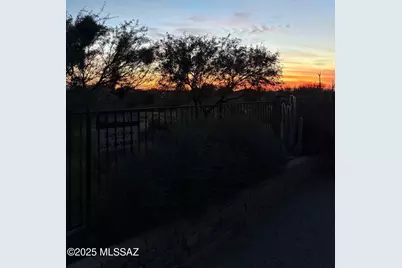 13988 E Huppenthal Boulevard, Vail, AZ 85641 - Photo 24