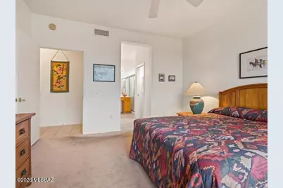 868 E Grass Meadow Place, Oro Valley, AZ 85755 - Photo 14