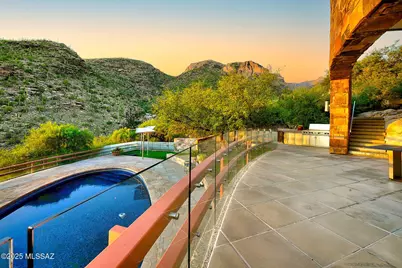 7474 N Catalina Ridge Drive, Tucson, AZ 85718 - Photo 46