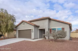 21470 E Volunteer Dr, Red Rock, AZ 85145 - Photo 42