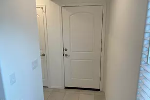 1127 E Cairn St, Tucson, AZ 85719 - Photo 6