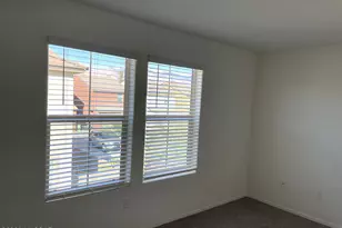 1127 E Cairn St, Tucson, AZ 85719 - Photo 26