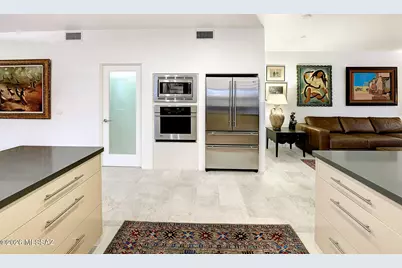 895 W Calle De Los Higos, Tucson, AZ 85745 - Photo 8