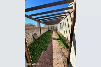 7525 S Avenida De Belleza, Tucson, AZ 85747 - Photo 8