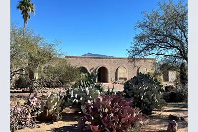 7525 S Avenida De Belleza, Tucson, AZ 85747 - Photo 1